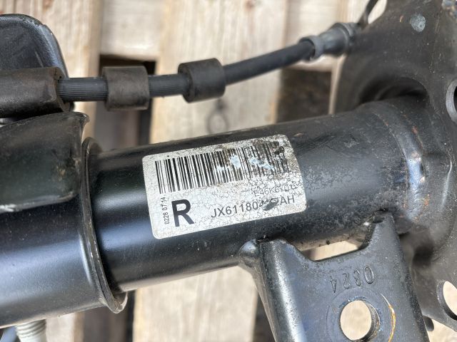 bontott FORD FOCUS IV Jobb Gólyaláb Csonkállvánnyal