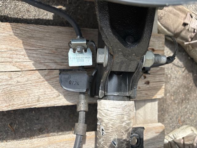 bontott FORD FOCUS IV Jobb Gólyaláb Csonkállvánnyal