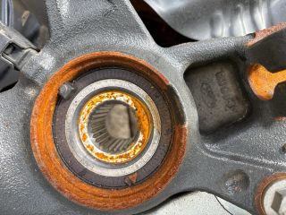 bontott FORD FOCUS IV Jobb Gólyaláb Csonkállvánnyal