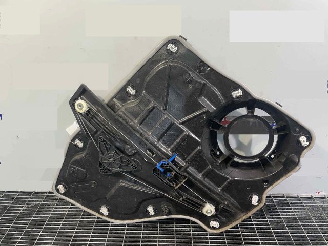 bontott FORD FOCUS IV Jobb hátsó Ablakemelő Szerkezet (Elektromos)