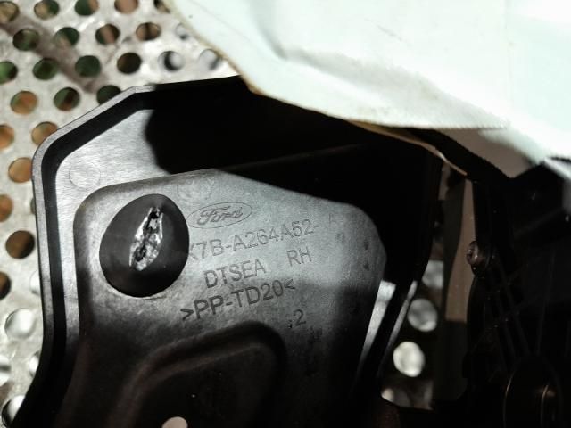 bontott FORD FOCUS IV Jobb hátsó Ajtózár