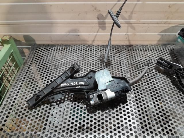 bontott FORD FOCUS IV Jobb hátsó Ajtózár