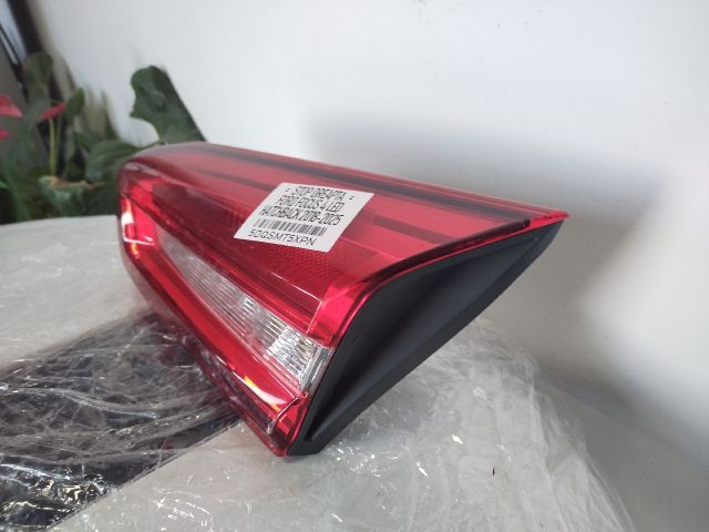 bontott FORD FOCUS IV Jobb Hátsó Lámpa