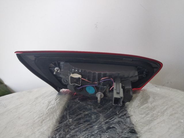 bontott FORD FOCUS IV Jobb Hátsó Lámpa