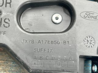 bontott FORD FOCUS IV Jobb hátsó Oldal Lökhárító Tartó (Műanyag)