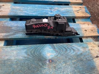 bontott FORD FOCUS IV Jobb hátsó Oldal Lökhárító Tartó (Műanyag)