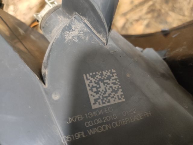 bontott FORD FOCUS IV Jobb Külső Hátsó Lámpa