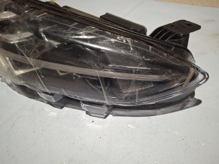 bontott FORD FOCUS IV Jobb Ledes Fényszóró