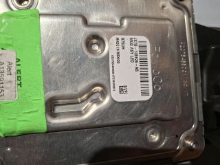 bontott FORD FOCUS IV Jobb Ledes Fényszóró