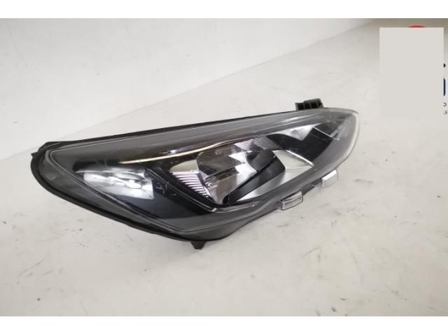 bontott FORD FOCUS IV Jobb Ledes Fényszóró