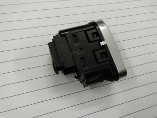 bontott FORD FOCUS IV Központizár Kapcsoló