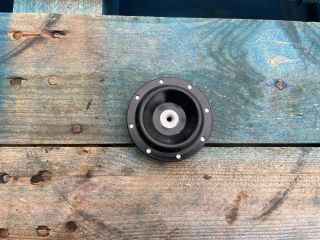 bontott FORD FOCUS IV Pótkerék Rögzítő