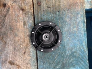 bontott FORD FOCUS IV Pótkerék Rögzítő