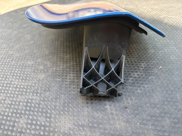 bontott FORD FOCUS IV Tankajtó