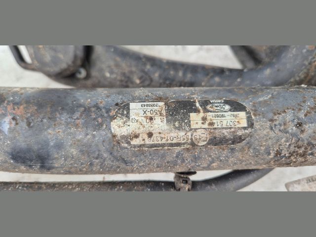 bontott FORD FOCUS IV Vonóhorog