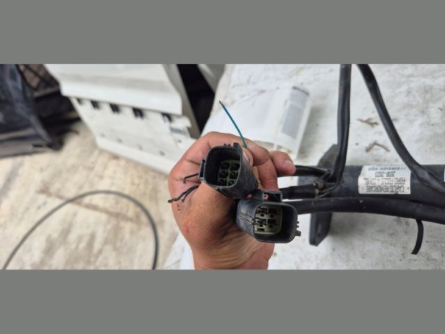 bontott FORD FOCUS IV Vonóhorog