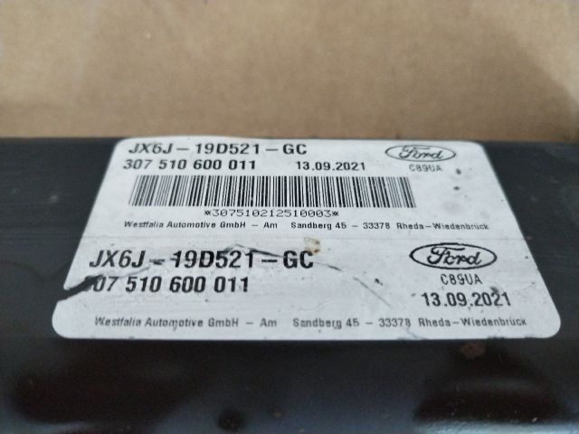 bontott FORD FOCUS IV Vonóhorog