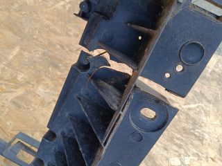 bontott FORD FUSION Homlokfal (Üres lemez)