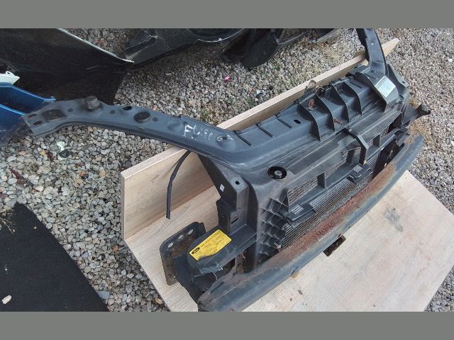 bontott FORD FUSION Komplett Homlokfal (Részeivel)