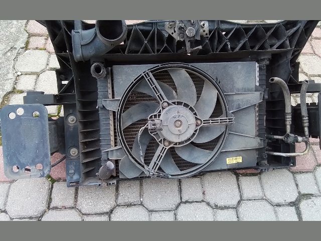 bontott FORD FUSION Komplett Homlokfal (Részeivel)