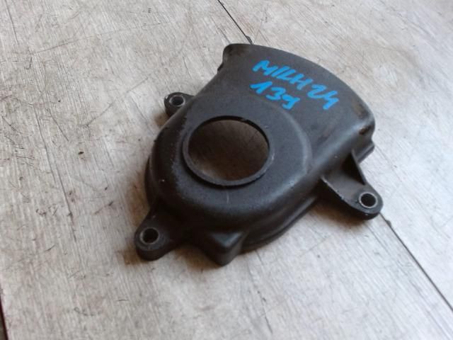 bontott FORD FUSION Alsó Vezérlés Burkolat