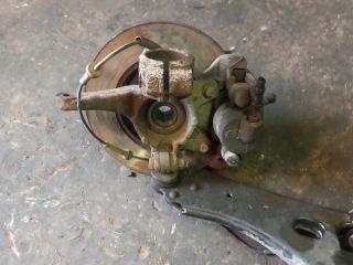 bontott FORD FUSION Bal első Csonkállvány Kerékaggyal