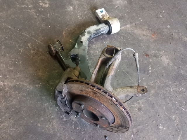 bontott FORD FUSION Bal első Csonkállvány Kerékaggyal