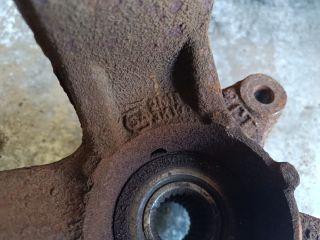 bontott FORD FUSION Bal első Csonkállvány