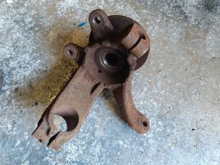 bontott FORD FUSION Bal első Csonkállvány