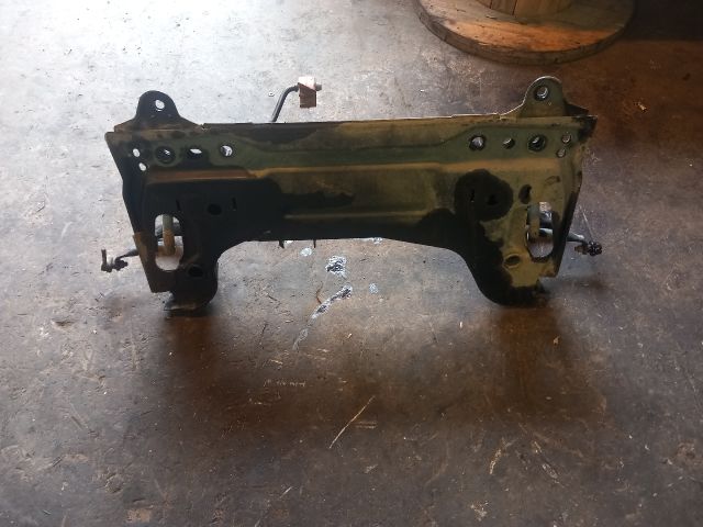 bontott FORD FUSION Első Bölcső