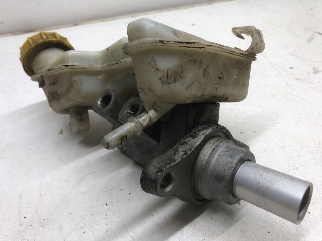 bontott FORD FUSION Főfékhenger