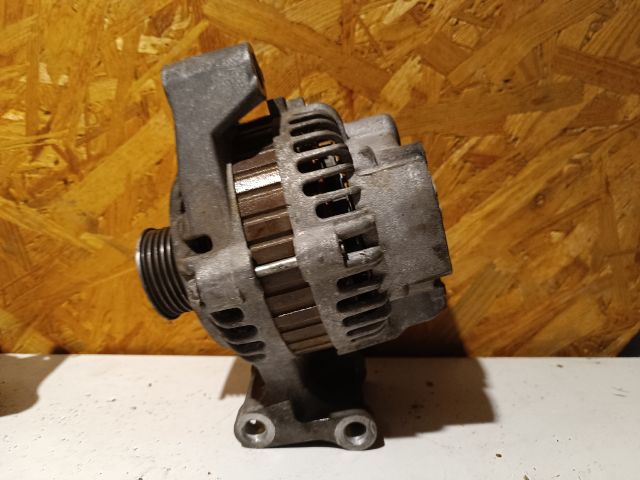 bontott FORD FUSION Generátor