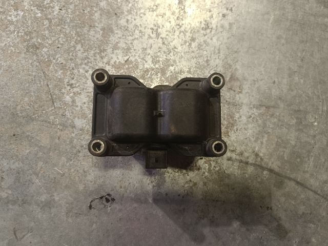 bontott FORD FUSION Gyújtáselosztó