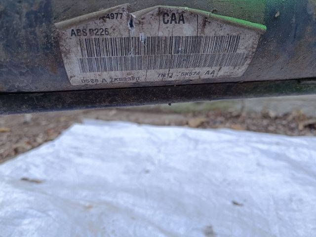 bontott FORD FUSION Hátsó Futómű (Részeivel)