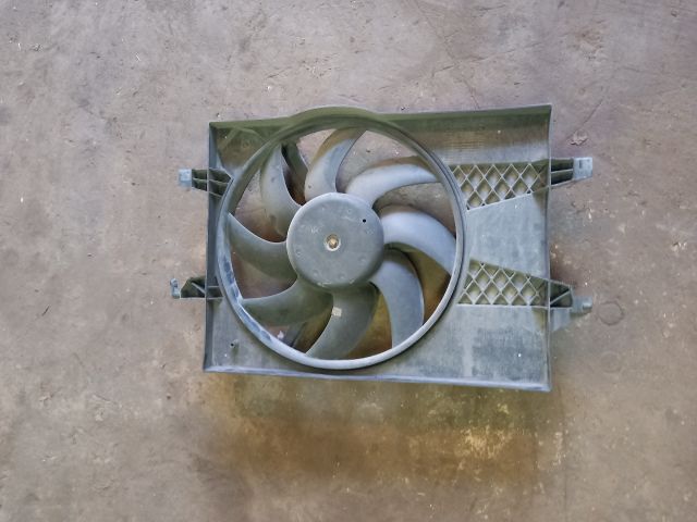 bontott FORD FUSION Hűtőventilátor