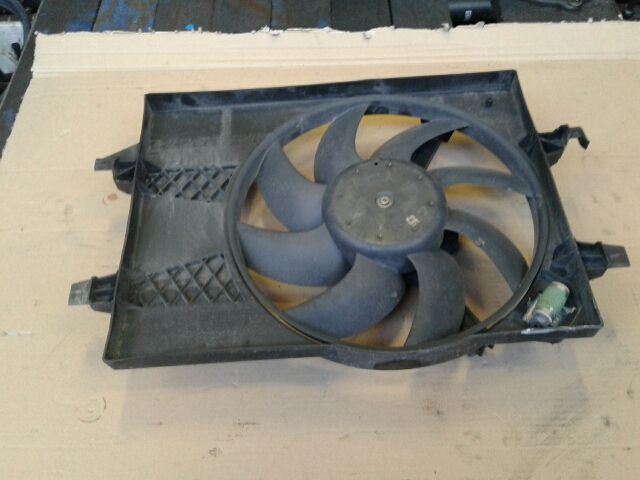 bontott FORD FUSION Hűtőventilátor