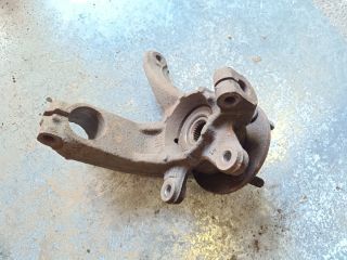 bontott FORD FUSION Jobb első Csonkállvány