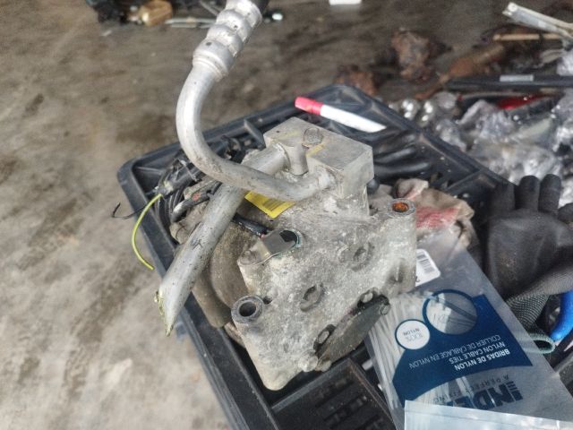 bontott FORD FUSION Klímakompresszor