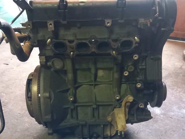 bontott FORD FUSION Motor (Fűzött blokk hengerfejjel)