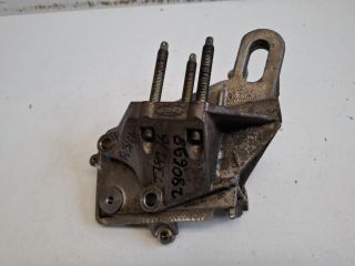 bontott FORD FUSION Motor Tartó Bak (Fém)