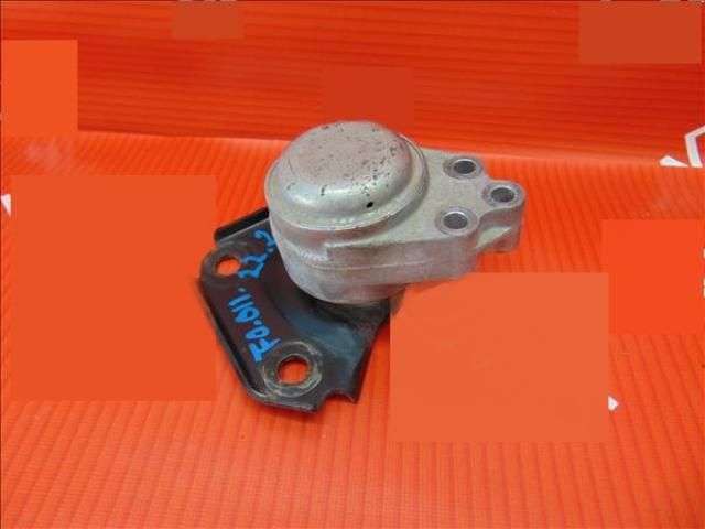 bontott FORD FUSION Motor Tartó Bak (Fém)