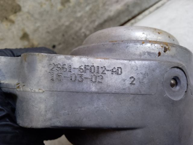 bontott FORD FUSION Motor Tartó Bak (Fém)