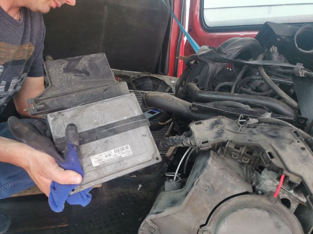 bontott FORD FUSION Motorvezérlő