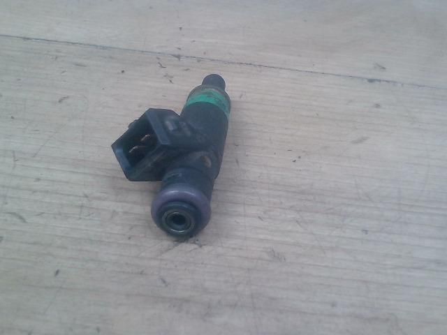 bontott FORD FUSION Porlasztó (1 db)