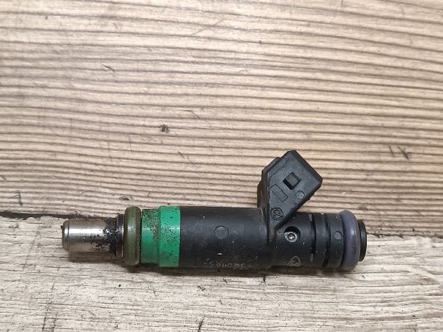 bontott FORD FUSION Porlasztó (1 db)