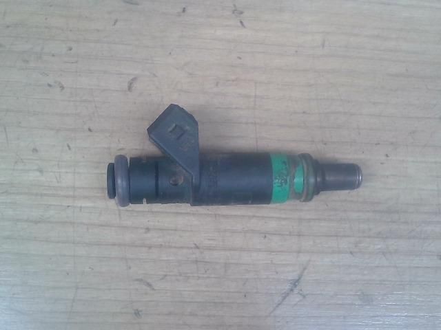 bontott FORD FUSION Porlasztó (1 db)