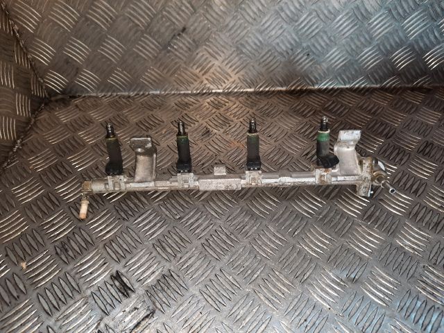 bontott FORD FUSION Porlasztó (1 db)