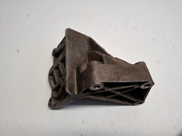 bontott FORD FUSION Szervó Tartó Bak (Magában)