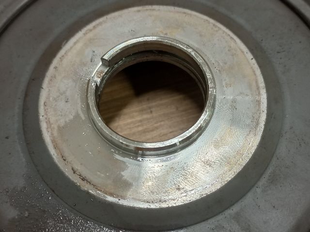 bontott FORD FUSION Főtengely Szíjtárcsa