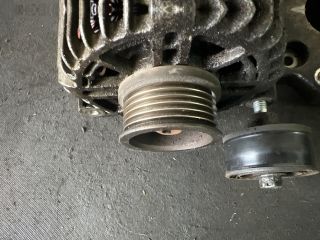 bontott FORD FUSION Generátor